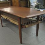 614 8383 COFFEE TABLE